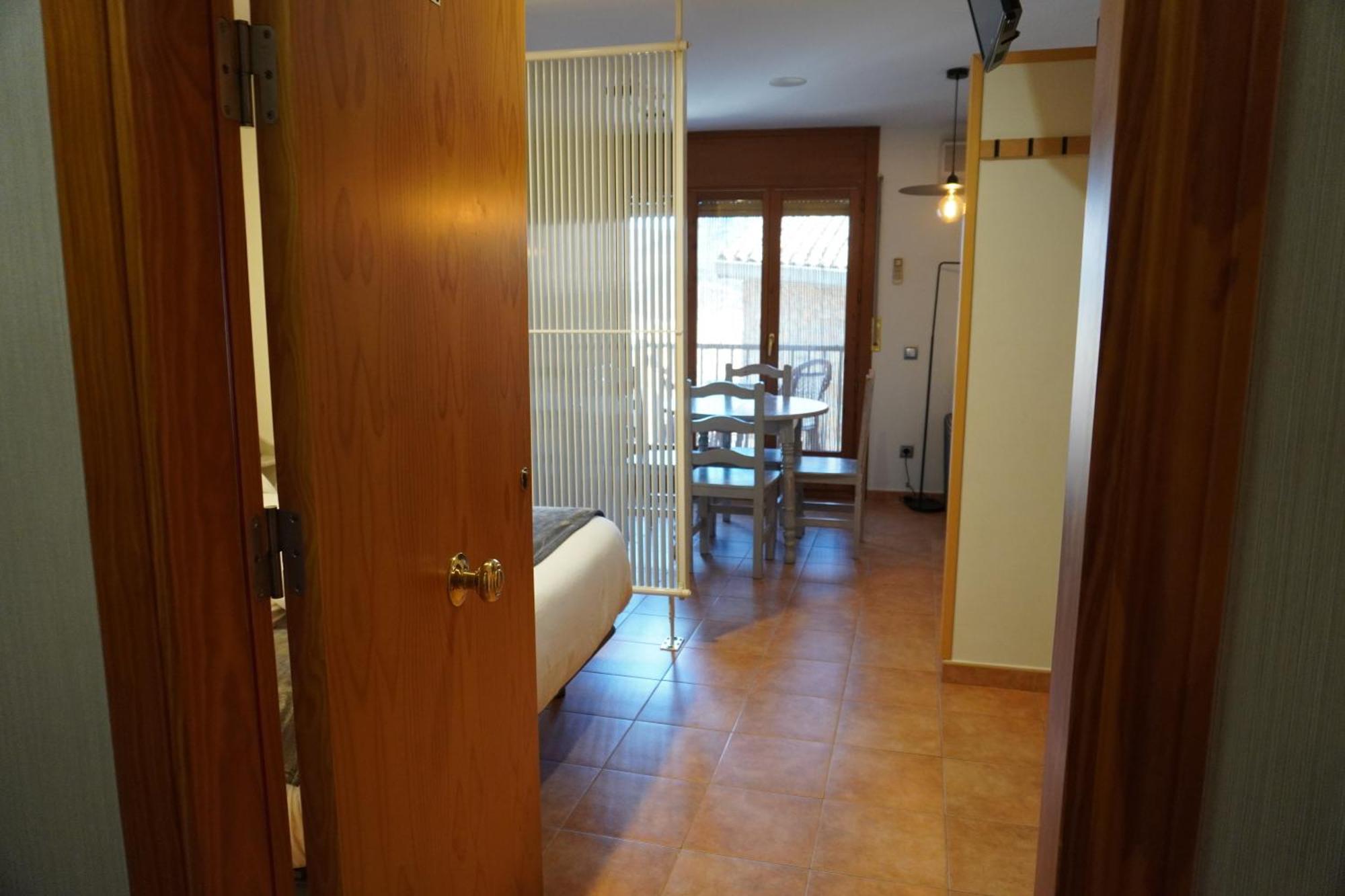 Apartamentos Casa Domenc Aren Eksteriør bilde